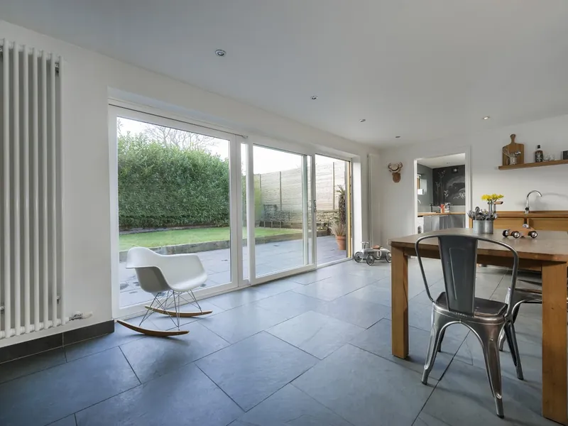 Sliding Windows — Gallery South Lambeth